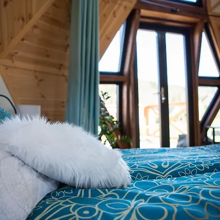 4 Zywioly Caloroczne W Gorach - Dostep Do Sauny