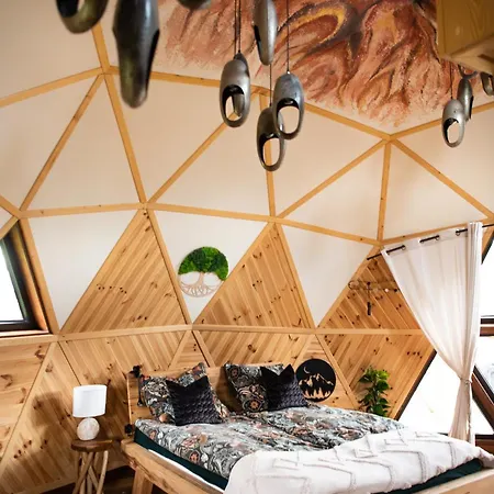 4 Zywioly Caloroczne W Gorach - Dostep Do Sauny