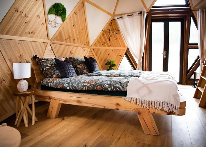 4 Zywioly Caloroczne W Gorach - Dostep Do Sauny